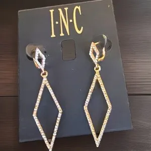 Authentic Radiant Gold Dangle Earrings – Mystic Protection & Eternal Sparkle
