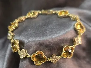 Authentic 18k Gold Plated Champagne Crystal Clover Link Charm Bracelet w/ Box Clasp