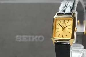 Authentic [ MINT in BOX] SEIKO Spirit SSDA046 Tank Gold Plated Women's QZ Watch From JAPAN