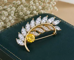 Authentic 8Ct Marquise Simulated Diamond/Citrine Feather Brooch Pin 14K Yellow Gold Plated