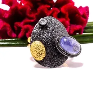 Authentic Tanzanite & White Topaz Black And Gold Plated 925 Sterling Silver Ring s.7.5 S46