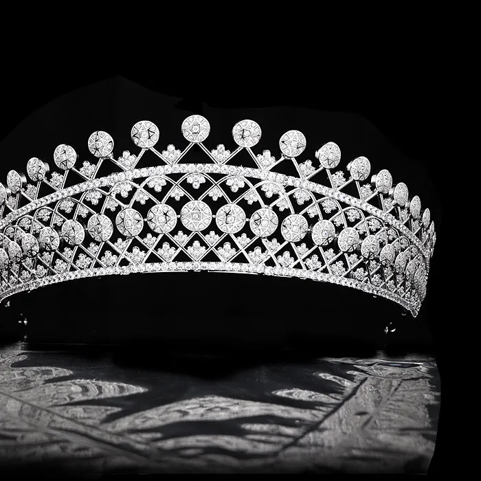 Authentic Radiant Sovereign Crown - Celestial Sovereignty & Bridal Illumination Gold-Plated Amulet