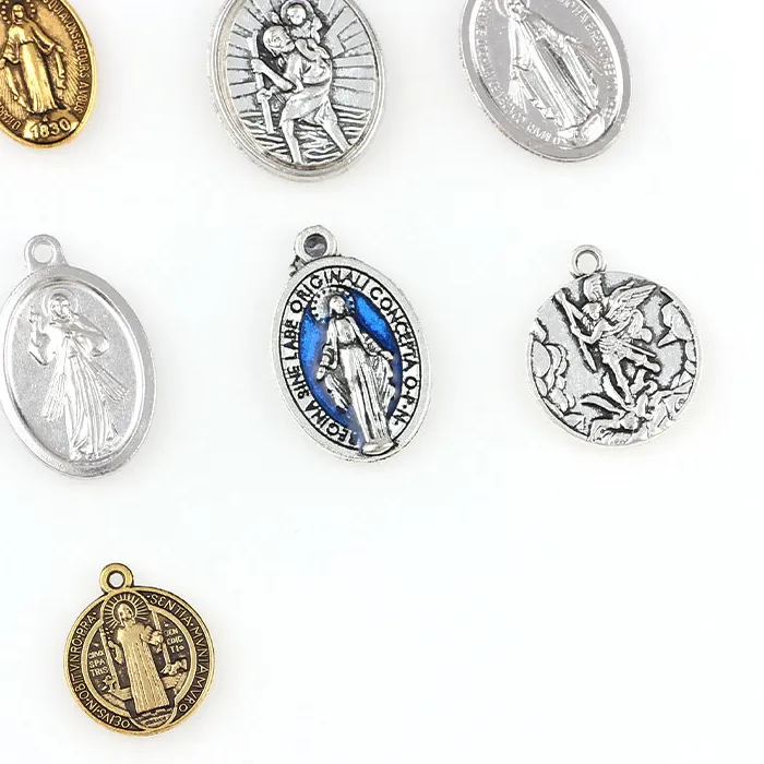 Authentic Religious Oval Metal Portrait Charms One hole Necklace Link Charm Pendants Center Accessories DIY Jewelry accessories