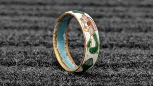 Authentic Vintage Ring Jewelry Size 6 Cloisonne Enamel Vermeil Gold Plated Floral White