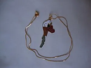 Authentic VINTAGE CLOISONNE COLORFUL ENAMEL ART DECO LOVEBIRD W/ GOLD PLATED CHAIN