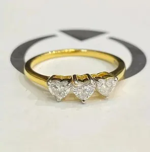 Authentic Heart Cut Simulated Diamond Stunning Wedding Band Ring In 14k Yellow Gold Plated