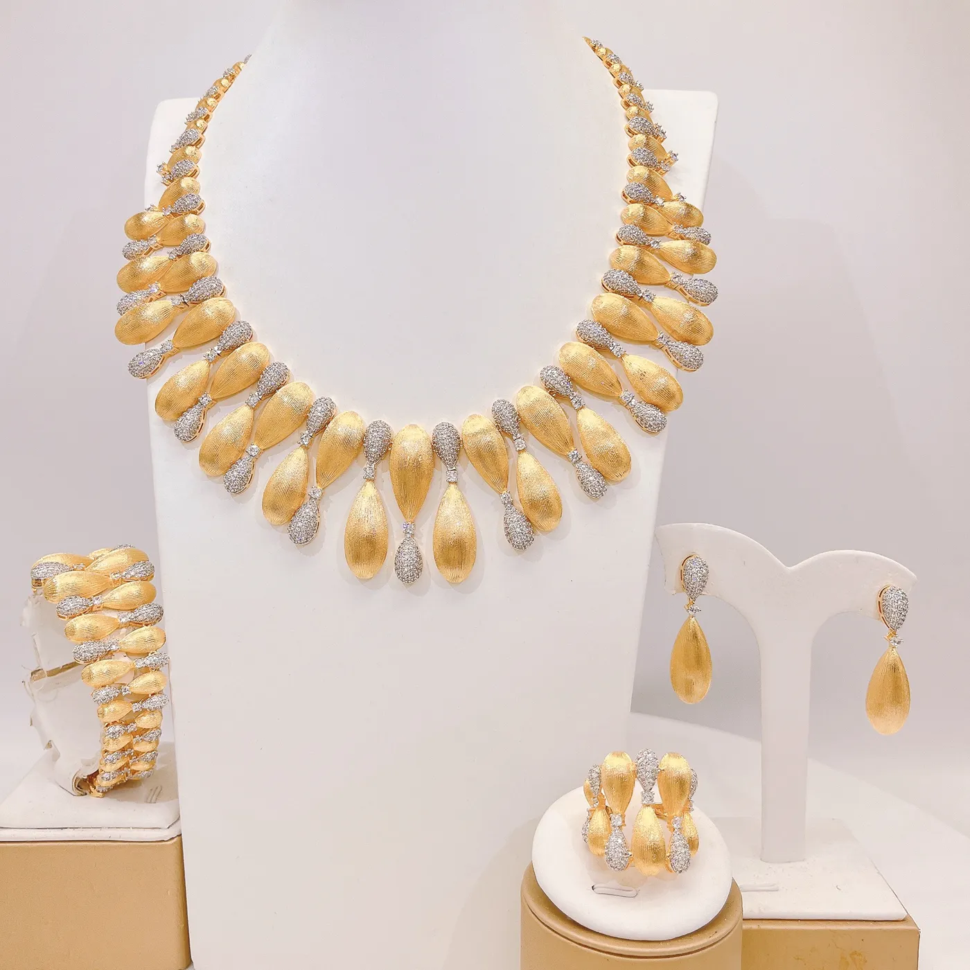 Authentic Stunning two tone American Zirconia Wedding Jewelry Set Beautiful Engagement Necklace Bracelet Earrings Ring 4PCS Jewellery