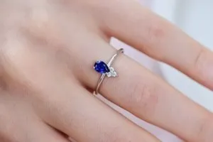 Authentic 1.50 CT Pear Cut Simulated Sapphire Diamond Women's Ring 14K White Gold Plated