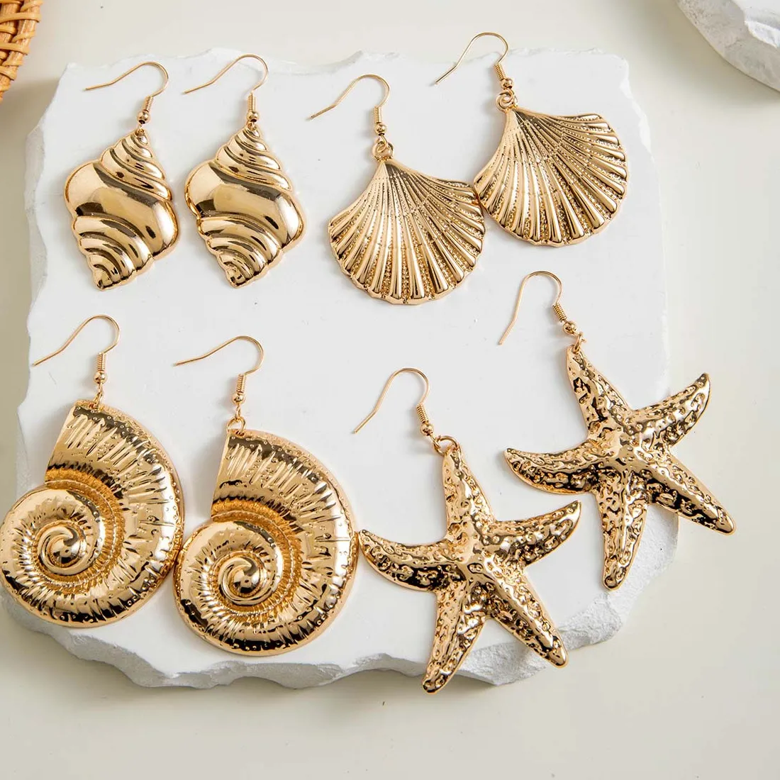 Authentic Shell Jewelry Summer Seaside Beach Style Holiday Style Simple Golden Starfish Earrings Earrings