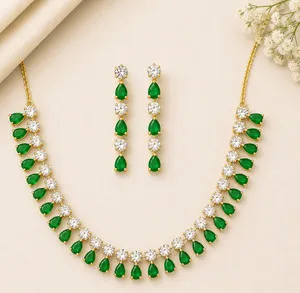 Authentic Celestial Emerald Whisper Necklace – 9CT Gold‑Plated Aura