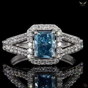 Authentic The Cerulean Constellation Cocktail Ring in Radiant White Gold