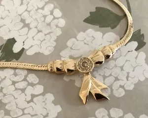 Authentic The Gilded Ribbon of Eternal Connection