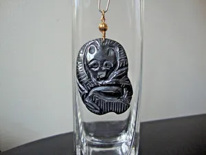Authentic VTG 1950-60s HONG KONG HANDMADE CARVED HEMATITE MONKEY PENDANT GOLD PLATED BALE