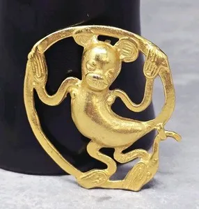 Authentic Vtg Signed Alva Studios Monkey Aztec Inspired Brooch Goldtone Gold Plated 2.25"
