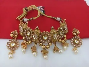 Authentic Indian Bollywood Jewelry Choker Se tBollywood Ethnic Gold Plated Choker Set