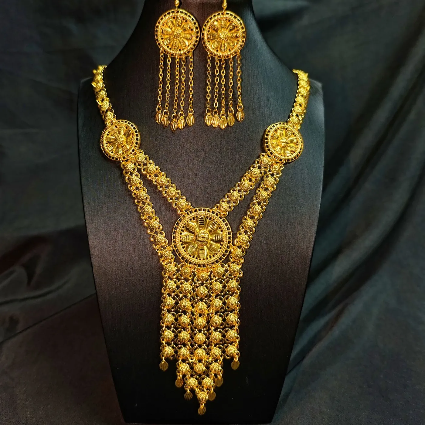 Authentic Dubai Women's 24K Gold Plated Necklace Earrings Exquisite Engagement Party Jewelry Set for Lovers DD11051