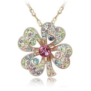 Authentic 18K Rose Gold Plated Made With Swarovski Crystal Sweet 4 Leaf Clover Necklace