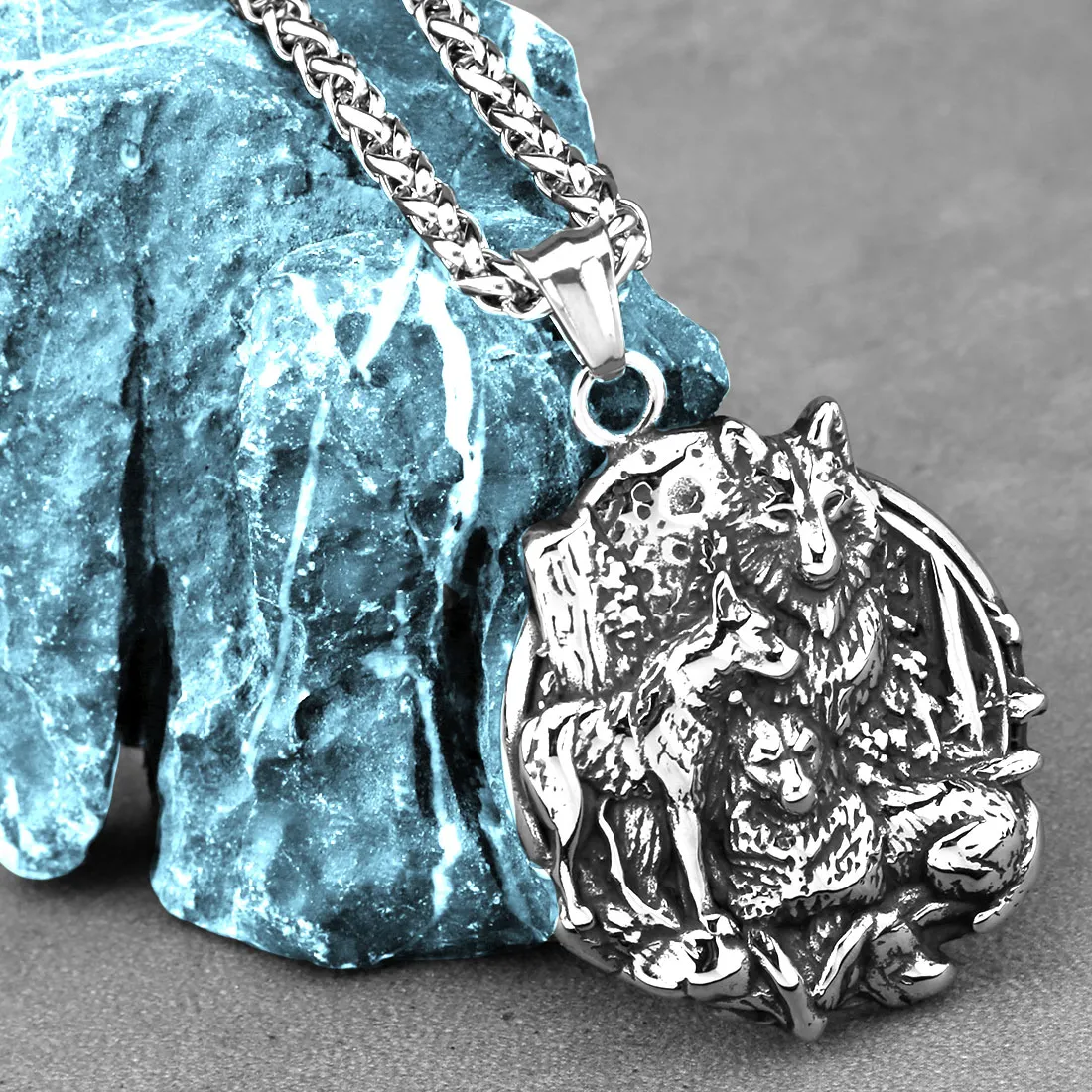 Authentic Viking Wolf Geri and Freki Necklace Men's Odin Viking Helm of Awe Amulet Pendant Necklace Jewelry