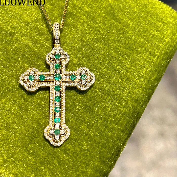 Authentic LUOWEND 100% 18K Yellow Gold Pendant Vintage Cross Shape Luxury Diamond Natural Emerald Necklace Pendant for Women Fine Jewelry