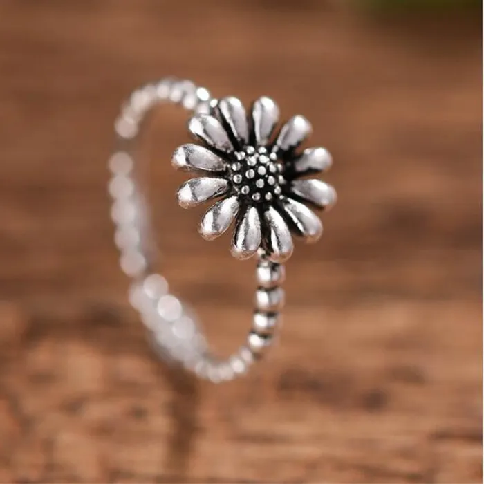 Authentic Simple Personality Small Daisy Flower 925 Sterling Silver Jewelry Sunflower Retro Thai Silver Exquisite Opening Rings TYB453