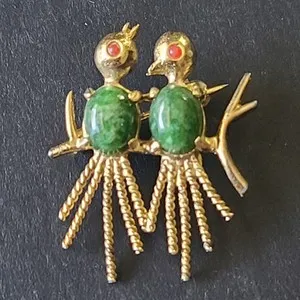 Authentic Vintage Gold-Plated Sterling Silver Bird Couple Brooch Pin Green Art Glass Cabs