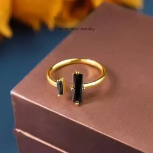 Authentic Vintage Black Onyx 18K Gold Plated Elegant Delicate Unique Healing Women's Ring