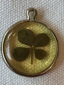 Authentic Vintage Genuine 4 Leaf Clover Gold Plated Round Dual Side Charm Amulet Pendant