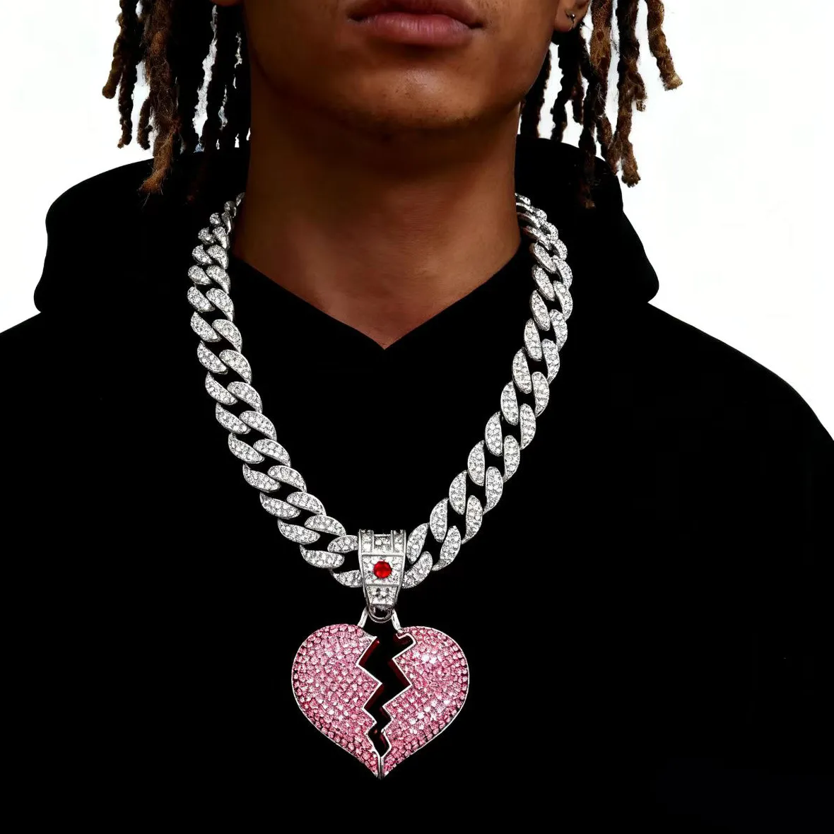 Authentic DIY accessories European and American trends ins full diamond pink broken heart oil pendant necklace love necklace jewel