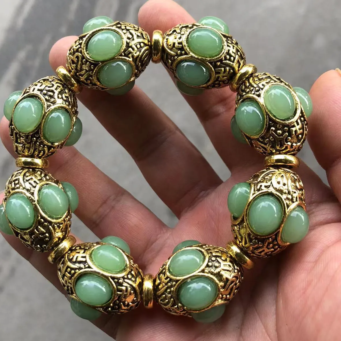 Authentic Vintage Bronze Inlaid Green Jade Bead Bracelet Chinese Retro Ethnic Lucky Healing Stone Bangle Men Women Antique Jewelry
