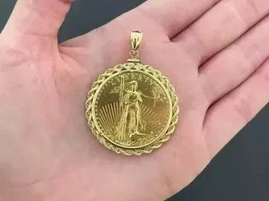 Authentic 1993 American Eagle Coin Shape Pendant Without Stone 14k Yellow Gold Plated