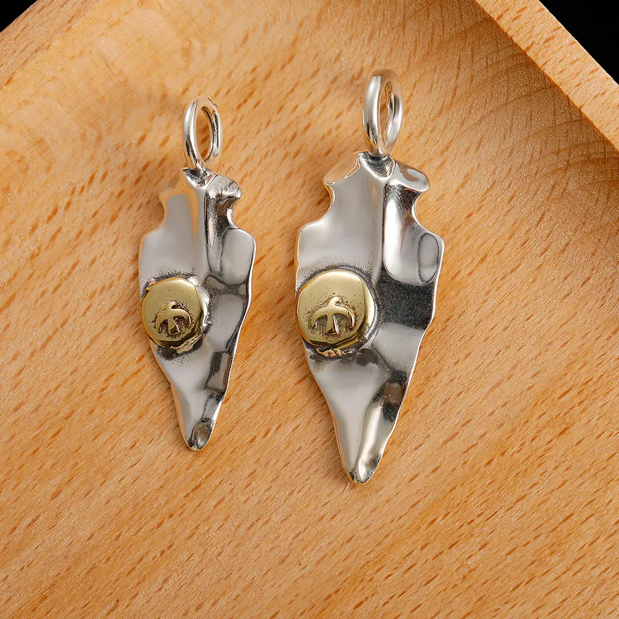 Authentic S925 Sterling Silver Jewelry Retro Thai Silver Pendant Flying Eagle Men and Women Simple Small Pendants