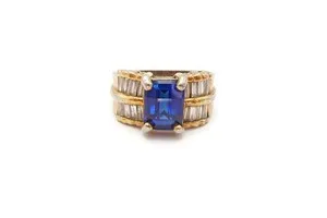 Authentic Celestial Sapphire Halo: Gold‑Plated Silver Ring of Lunar Serenity