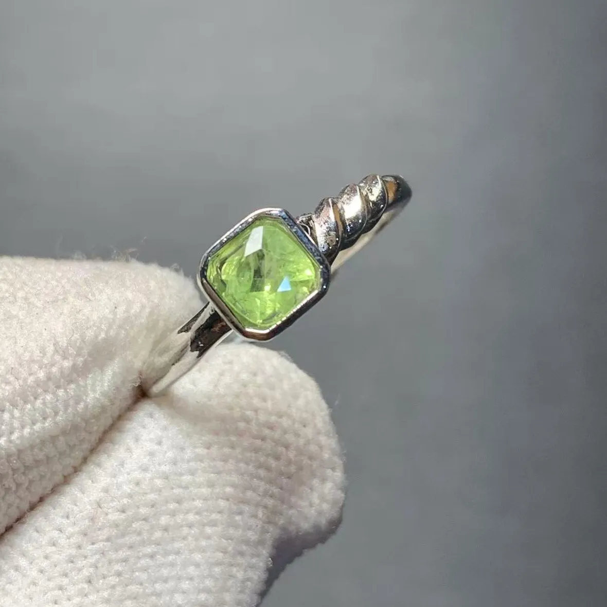 Authentic The Verdant Light Peridot Talisman Of Renewal And Vitality