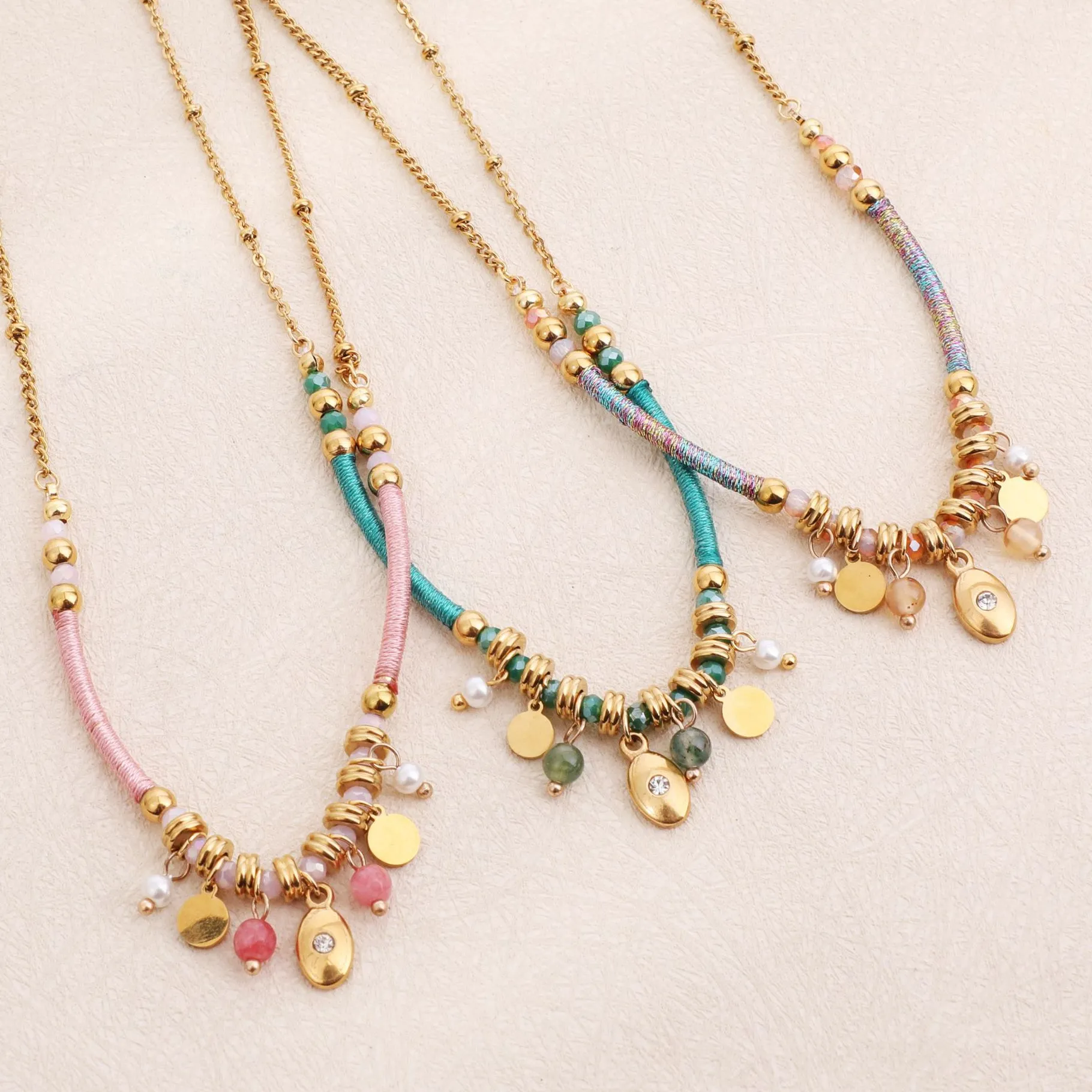 Authentic Vintage Bohemian Natural Stone Beaded Necklace, Handmade Wire Wrapped Color Disc Pendant, Titanium Clavicle Chain for Women