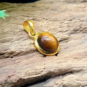 Authentic The Gilded Eye of Sovereignty: Tiger Eye Oval Amulet