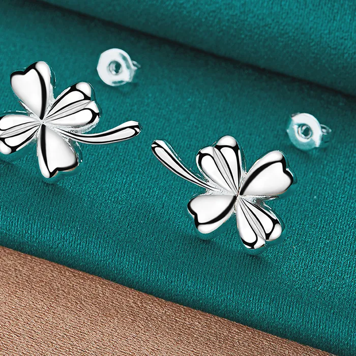 Authentic DOTEFFIL 925 Sterling Silver Four-Leaf Clover Stud Earring For Woman Charm Wedding Engagement Party Jewelry