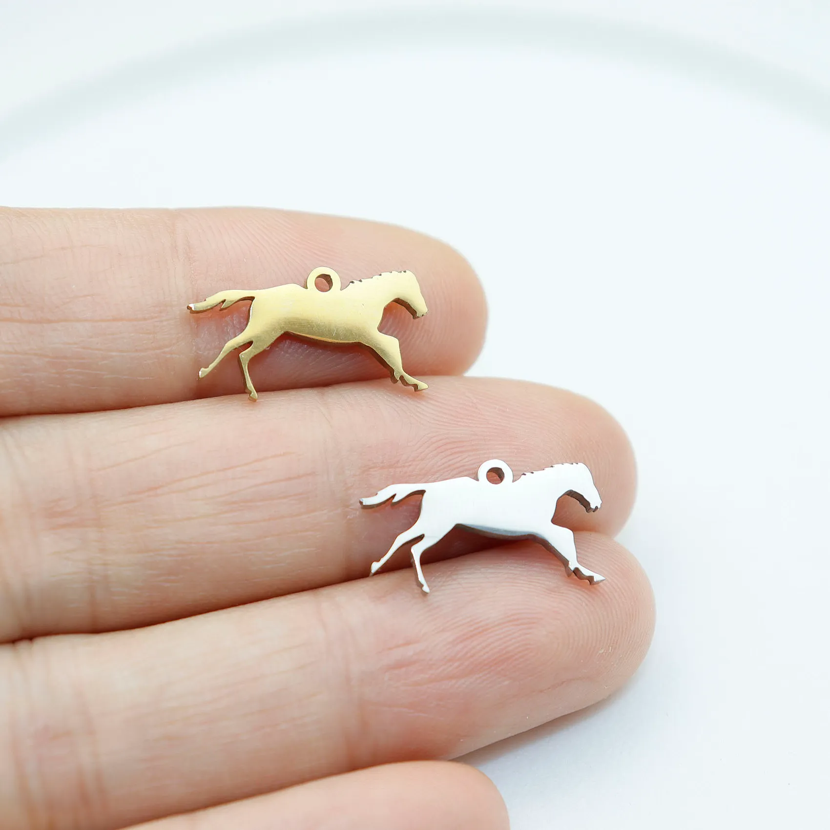 Authentic 10pcs Horse Jewelry Accessory DIY Handcraft Vacuum Plated Waterproof Antiallergic