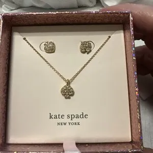 Authentic KATE SPADE NY Pave Crystal Heart Necklace & Earring Set Gold Plated Boxed NIB