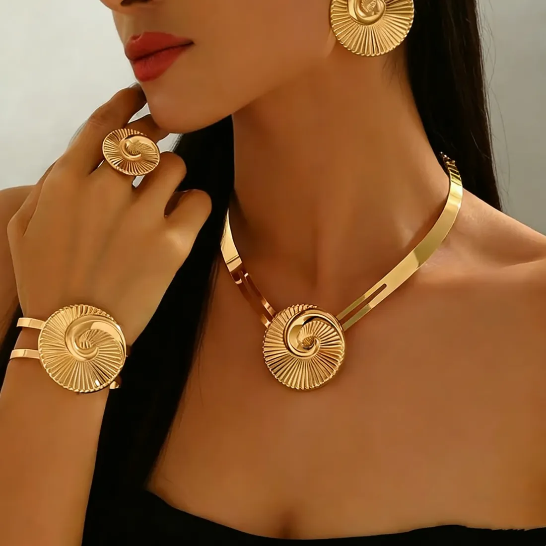 Authentic 4 PCS Spiral Shell Jewelry Set For Women Gold Tone Choker & Earrings & Ring & Bracelet Set Statement Jewelry