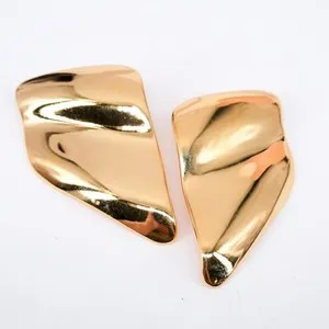 Authentic VTG Maximalist Gold Plated Sculpted Shield Asymmetric Statement Post Earrings