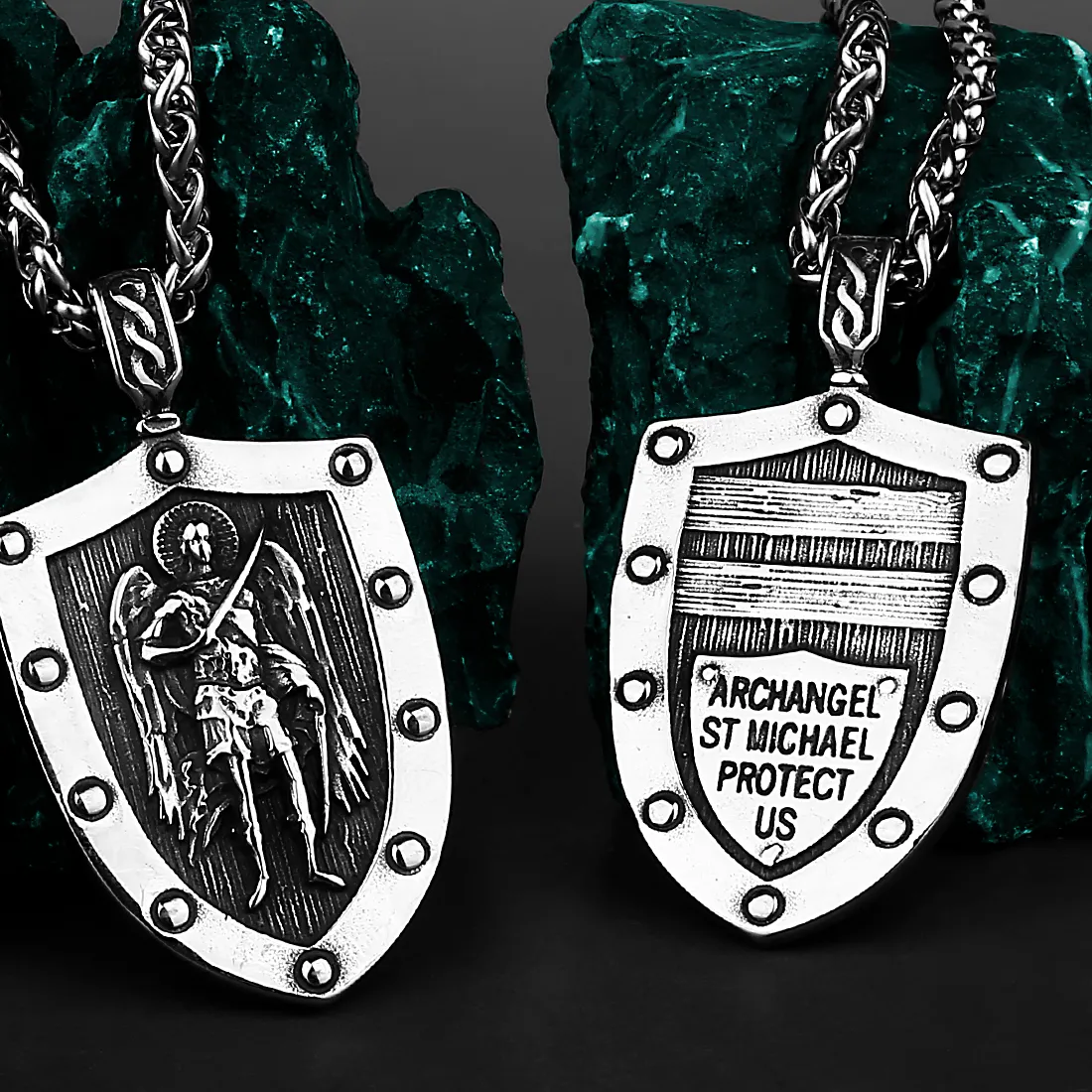 Authentic Viking Warrior Retro Archangel Michael Protect US Holy Shield Pendant Men's Prayer Amulet Necklace Pendant