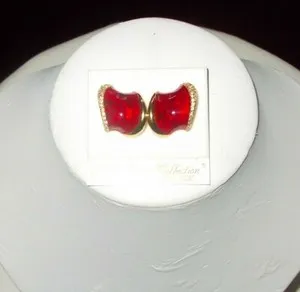Authentic EG-MOWO ST-01 Gold Plated Crystals Red Back Pierced Studs Earrings £90.00 Each