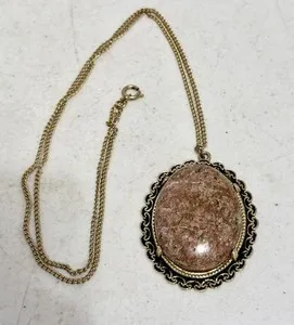 Authentic Vtg 1970’s Goldtone & Tan Oval Pendant 2" X 1.25" On Gold Plated Chain Necklace