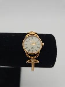 Authentic Vintage GUCCI ref. 6200L LADIES GOLD PLATED SWISS WRIST WATCH