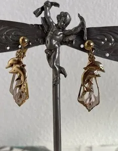 Authentic Vintage Seashell Gold Plated Clip Earrings Dolphin Gold ‘N Sea Treasures