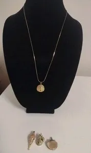 Authentic Vtg Gold Plated Necklace W/4 Conch Seashell Sand Dollar Pendants GF Clam Locket