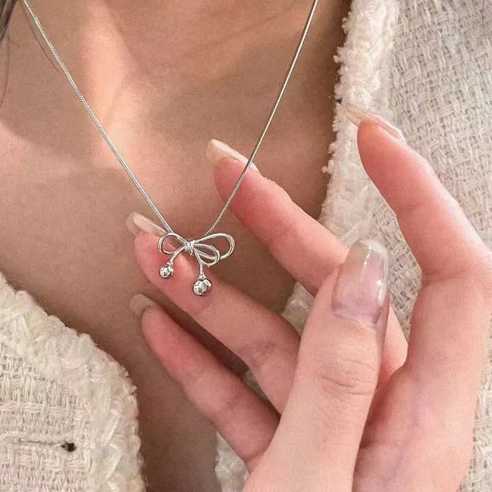 Authentic Exquisite Clavicle Chain Elegant Scrub Bow Pendant Necklace for Women Minimalism Personalization Charm Jewerly Birthday