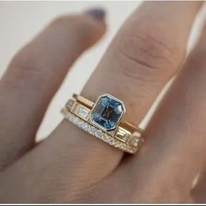 Authentic gold plated set of rings Size 7
