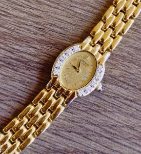 Authentic Vintage Rare Seiko 10 Small Diamonds Gold Plated Watch Women's Dress Watch
