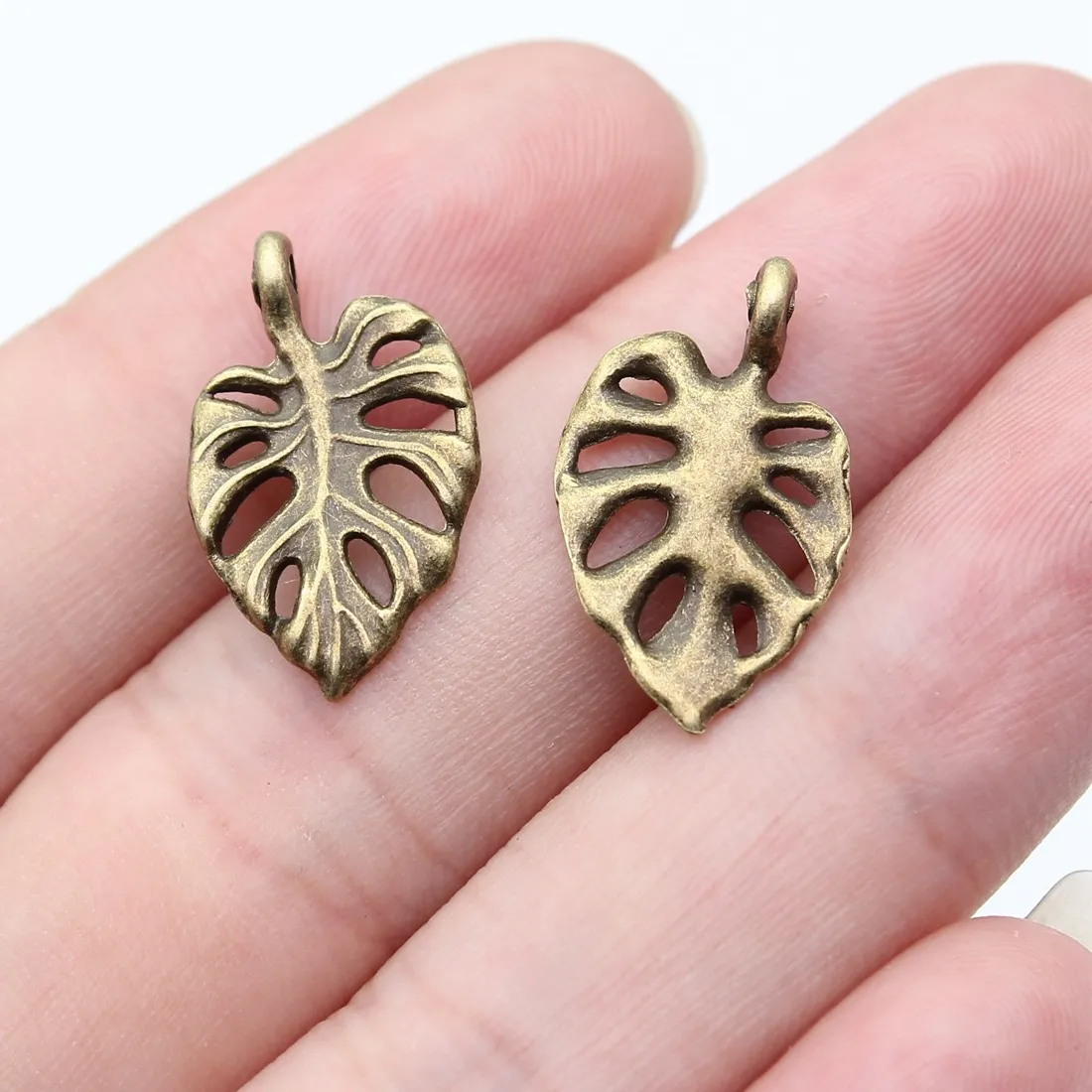 Authentic 20pcs 20x12mm 2 Colors Antique Silver Color Antique Bronze Color Leaf Charms Handmade Jewelry Making Accessories